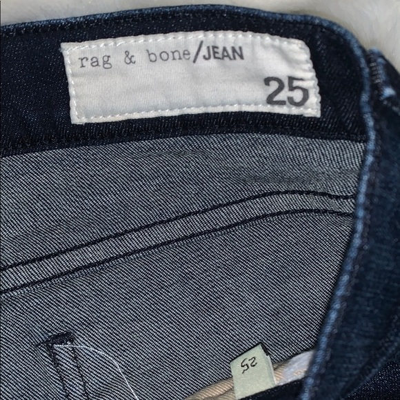 Rag & Bone dark blue jeans size 25 zippered ankle - Picture 2 of 3